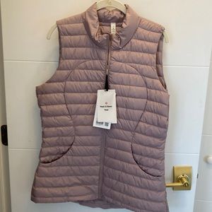 NWT Lululemon pack it down vest size 12